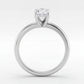 Aurora – Solitaire Forlovelsesring med Oval Diamant