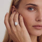 Elara - Solitaire Forlovelsesring med Emerald Cut Diamant